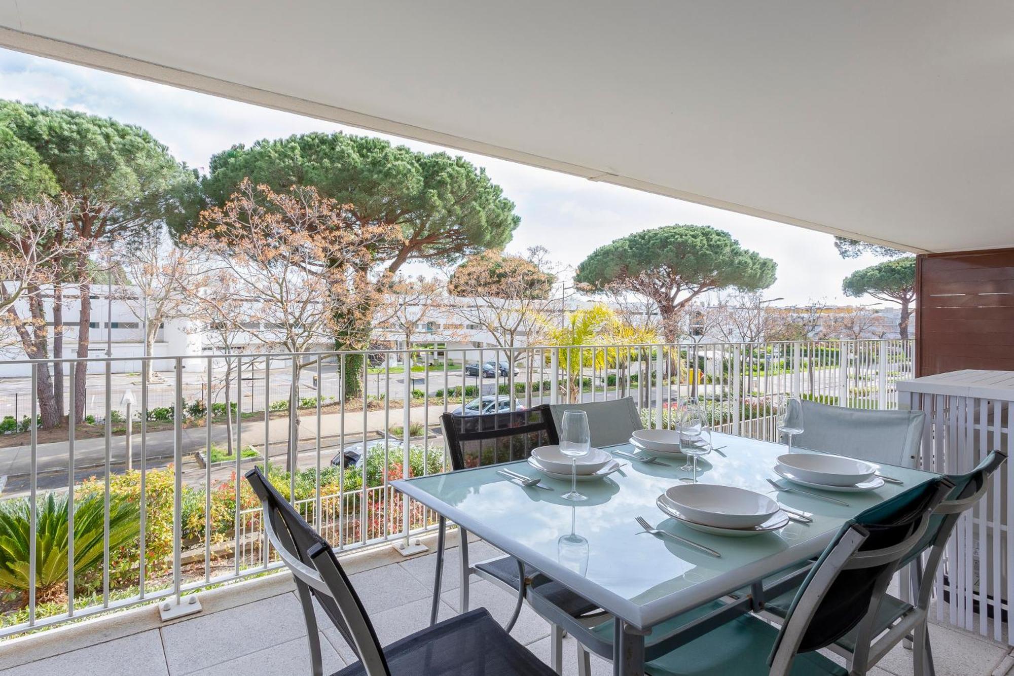 Chez Martin - Spacieux Appartement Climatise Proche De La Plage Λα Γκραντ-Μοτ Εξωτερικό φωτογραφία